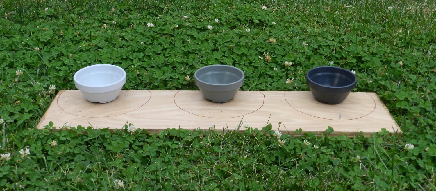 Illustration of light, medium, and grey bowl.